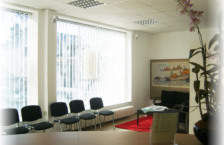 Wartezimmer Dr. Liegl in Berlin Britz